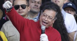 Petro se operó para extirpar «una masa que pudo ser maléfica»
