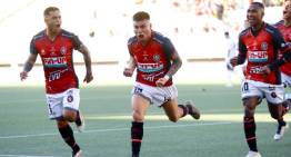 Deportes Limache sorprendió a Colo Colo en Quillota y se llevó un triunfo que lo sacó del fondo