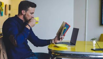 Aprender inglés online: la estrategia clave para avanzar profesionalmente y sin salir de casa