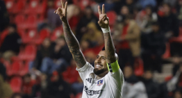 Arturo Vidal lideró la victoria de Colo Colo en su visita a Unión La Calera