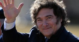 Milei presume de haber bajado la tasa de pobreza en 20 puntos en el primer trimestre de 2025