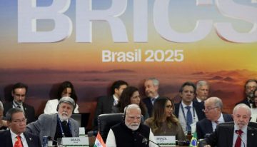 China asegura que los BRICS no buscan una «confrontación» tras la amenaza de Trump sobre aranceles adicionales