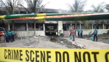 Ascienden a 27 los muertos tras estrellarse un avión militar en una escuela de Bangladés