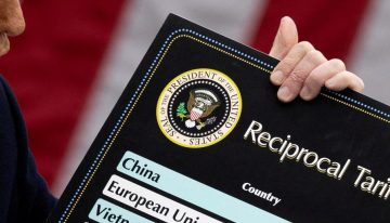 Órdago de Trump a la UE: en plenas negociaciones, confirma aranceles del 30%