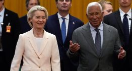 La UE aprueba un paquete de contramedidas por 93.000 millones de euros si no llega a un acuerdo con EE.UU. sobre los aranceles
