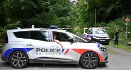 Hallan a un hombre de 32 años degollado, con las vísceras fuera y en posición de cruz en Francia