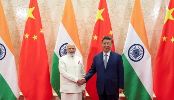 Xi Jinping recibe al primer ministro indio en una cumbre a la que también asiste Putin: «Debemos ser socios, no rivales»