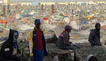 Desde Nuakchot y Nuadibú: cómo la falta de pesca empuja a los jóvenes africanos a las pateras