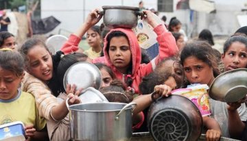 Más de 100 ONG denuncian un bloqueo de ayuda humanitaria en una Gaza sin comida ni hospitales