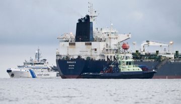 Finlandia lleva a los tribunales a los tripulantes del barco fantasma ruso Eagle S