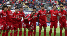 Ñublense aguantó con uno menos para llevarse la victoria ante Palestino en Chillán
