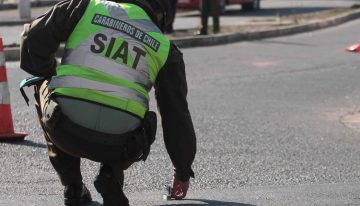 Carabineros detuvo a dos delincuentes mientras atendía un choque múltiple en Cerrillos