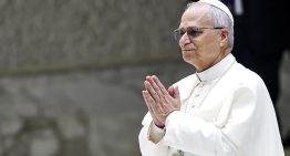 El papa: «Ningún pueblo, ni el más pequeño o débil, puede ser obligado al exilio forzoso»