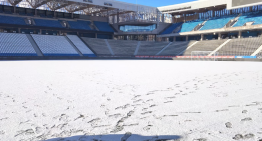 La cancha del Claro Arena amaneció congelada ad portas de su estreno