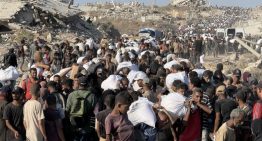 La lucha por harina «empapada de sangre» en Gaza