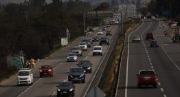 Fin de semana largo: más de 420 mil autos la Región Metropolitana