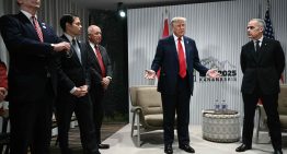 Trump exhibe músculo militar al anunciar el despliegue de dos submarinos nucleares ante Rusia