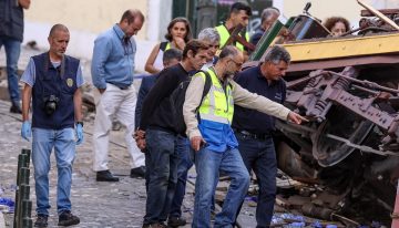 Identificado con vida el padre de un niño alemán al que se dio por muerto en el accidente del funicular de Lisboa