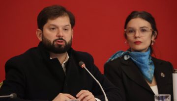 Voto obligatorio: Boric promete «honrar» acuerdo con oposición tras descuelgues