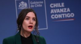 Ministra Vallejo pide voluntad para reponer las multas por no votar