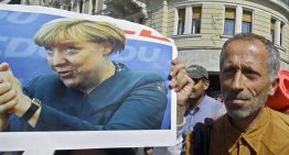 El lado oscuro de Alemania una década después de las 'puertas abiertas' de Merkel a los refugiados