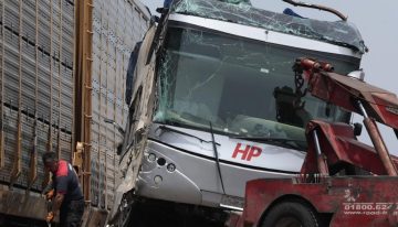 Al menos 10 personas mueren y 60 resultan heridas en el choque entre un tren y un autobús en México