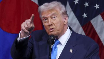 La Casa Blanca despide al comité que supervisaba los planes de construcción de Trump en Washington