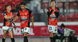 «Popín» Castro y Hernández rescataron un agónico empate ante Colo Colo en la Liga de Primera «Popín» Castro y Hernández rescataron un agónico empate ante Colo Colo en la Liga de Primera