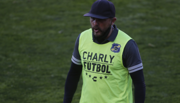 Everton contrató a Javier Torrente para salvarse del descenso en la Liga de Primera