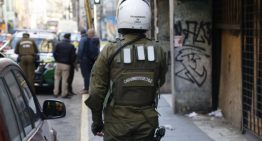 Cuatro detenidos dejó persecución tras robo de teléfono en Santiago