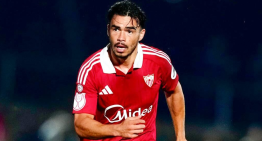 Gabriel Suazo será titular en la visita de Sevilla a Atlético de Madrid