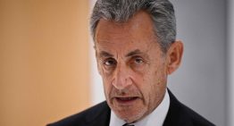 La Fiscalía de Francia pide que Sarkozy sea puesto en libertad bajo medidas de control judicial