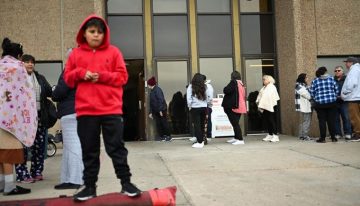 El cierre gubernamental se le enquista a Trump: cumple un mes y los estadounidenses lo sufren cada vez más