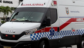 Al menos 21 muertos y 40 heridos en un accidente de autobús en Ecuador