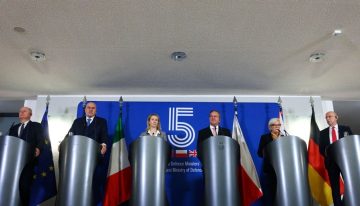 La UE presentará un plan para mejorar la movilidad militar y enviar tropas «a donde sea necesario»