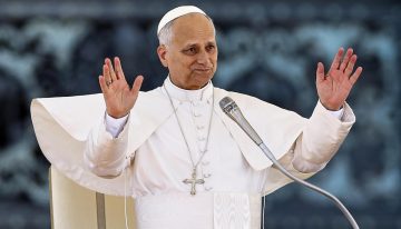 El papa pide hacer de las escuelas y universidades «umbrales de una civilización de paz»