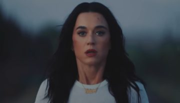 Katy Perry revisita su ruptura con Orlando Bloom en el estreno de «Bandaids»