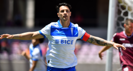 [VIDEO] Zampedri apareció de cabeza y abrió la cuenta para la UC en La Serena