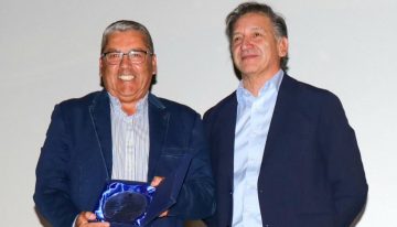 Gustavo Huerta fue reconocido como «Salvadoreño Ilustre» en el aniversario de la ciudad