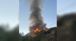 Al menos 10 viviendas afectadas por incendio en campamento de Cerrillos