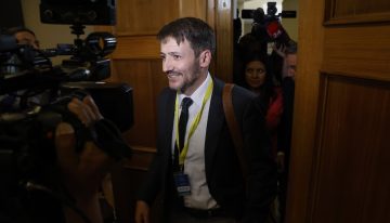 Por falta de quórum: Fracasó sesión que revisaría la acusación constitucional contra Pardow