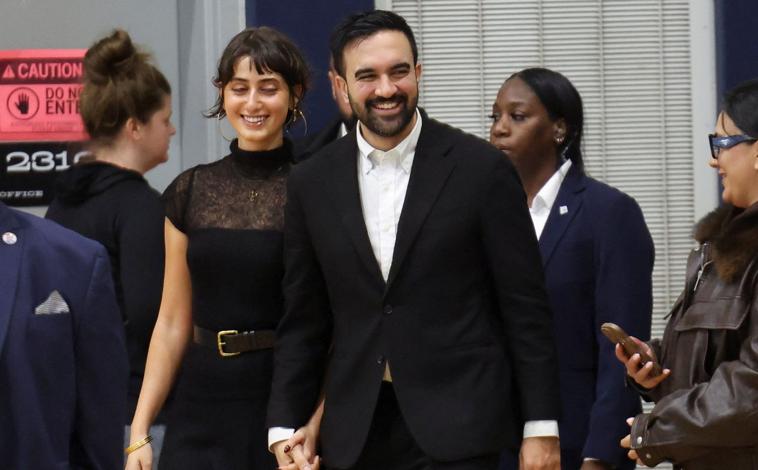 Imagen principal - El candidato socialista aventaja por ancho margen al exgobernador del estado