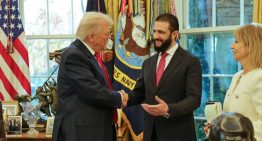 Trump pide una base militar en Siria para sellar una paz insólita