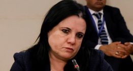 «Estoy en otra»: Steinert pide superar polémica remoción de jefa de la PDI