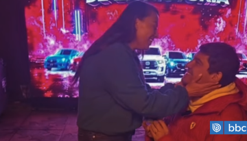¡Sorprendió a todos!: Tío Tito le pidió matrimonio a su pareja en medio de transmisión en vivo