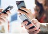 En total, colombianos pasan 100 minutos diarios en sus celulares
