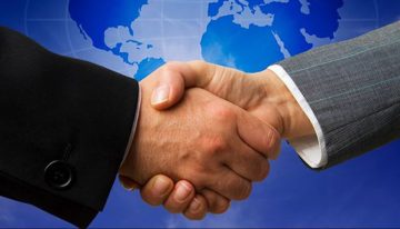 Se firma convenio en contra del comercio ilegal en Colombia