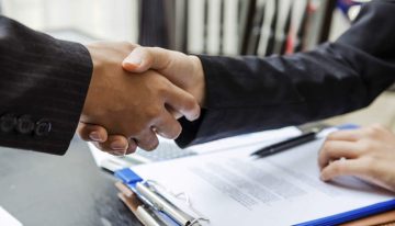 Trabajadores colombianos aseguran que es posible conseguir trabajo en tres meses