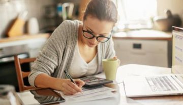 Profesionales serán becados para hacer sus posgrados en el exterior