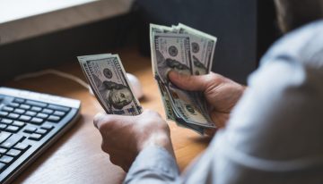 Al Banco de la República no lo trasnocha el dólar por encima de 3.000 pesos